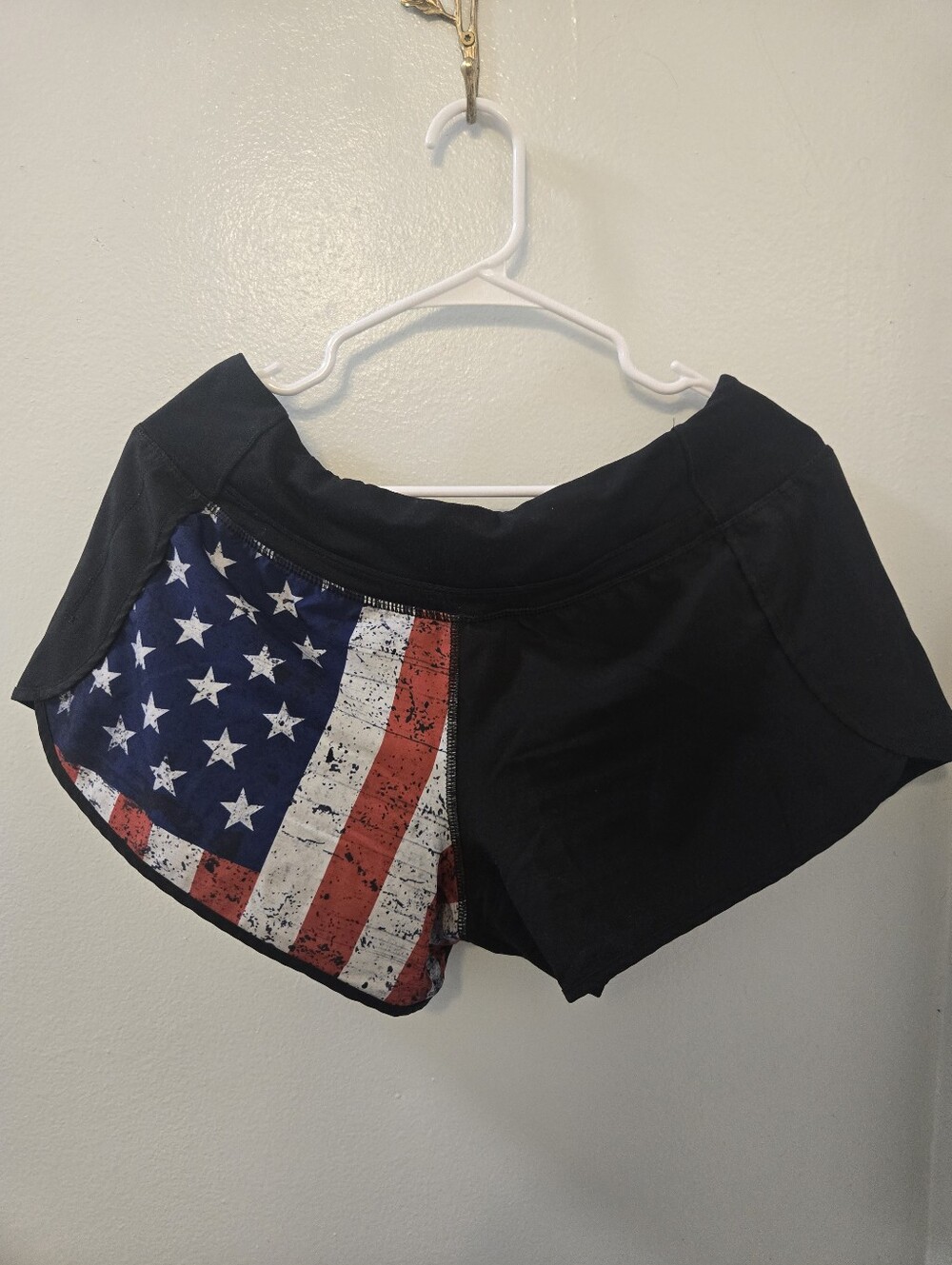 Born Primitive Free Flow Shorts